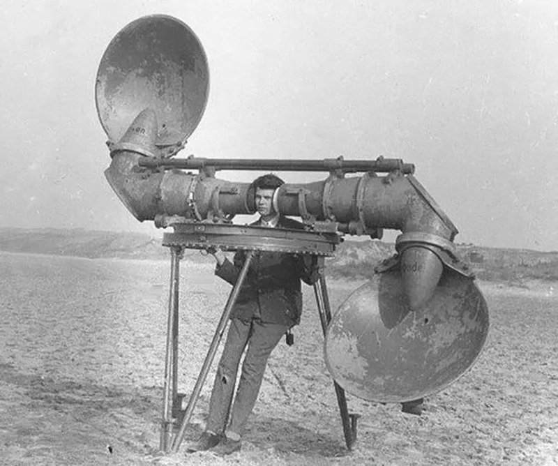 Những dụng cụ phát hiện máy bay địch trước khi có radar