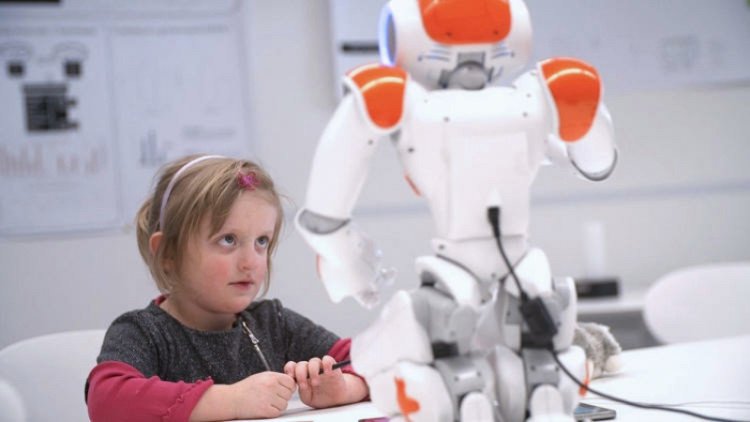 Robot sẽ dạy học cho con người