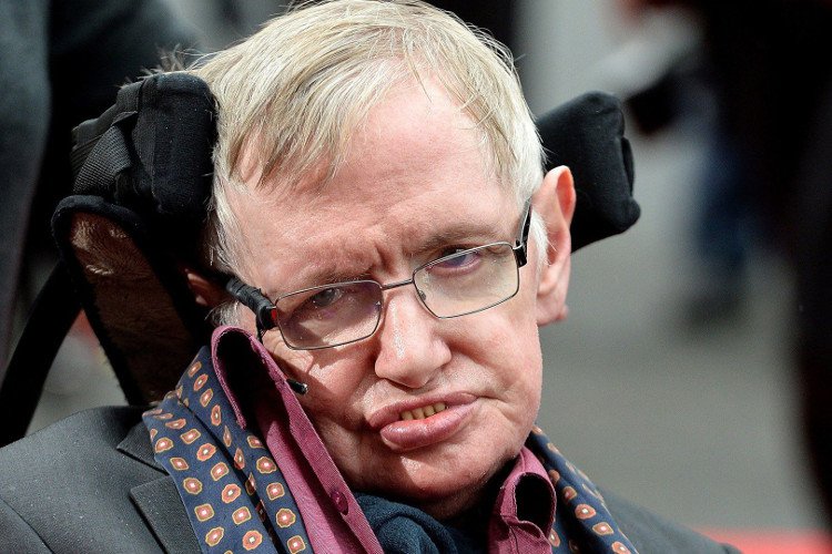 Stephen Hawking: "Ngày nào đó công nghệ sẽ xóa sổ loài người"