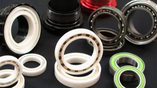 Vòng bi gốm sứ toàn bộ từ công ty Boca