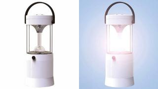 Nhật phát minh đèn chạy bằng nước muối sáng 80 giờ mới hết pin