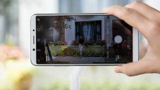 Vào ngày 4 tháng 11, OPPO sẽ ra mắt smartphone F5 với màn hình vô cực tràn viền tại Việt Nam.