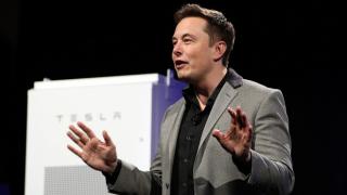 Câu chuyện về tấm poster dán trên tường văn phòng của Elon Musk.