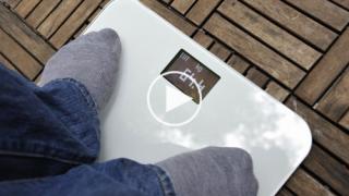 Cân thông minh: Đo đủ các chỉ số, còn lập biểu đồ theo dõi và có Wi-Fi