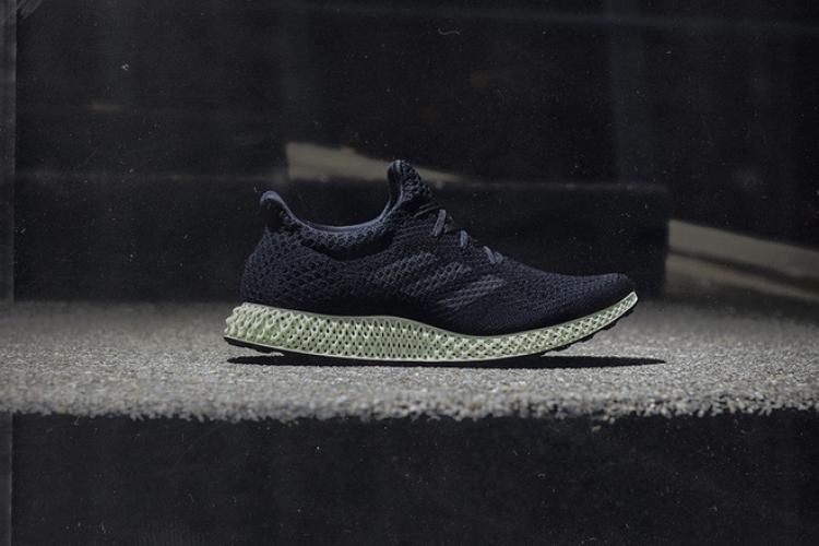 adidas Futurecraft 4D - Đôi giày sử dụng oxy và ánh sáng tạo nên phần đế mở bán chính thức vào 18/1